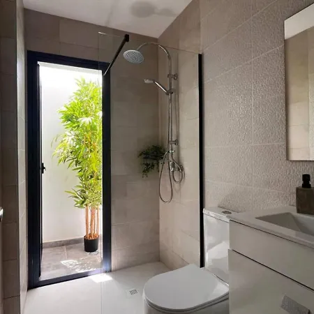 Surf Apartament La Santa